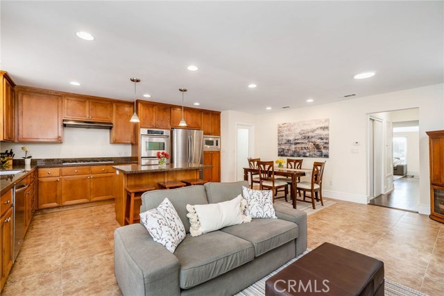 3302 Vail Avenue, Redondo Beach, California 90278, 4 Bedrooms Bedrooms, ,2 BathroomsBathrooms,Residential,Sold,Vail,SB20228032