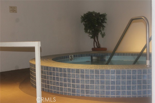 2 Bed Home for Sale in Los Angeles, California