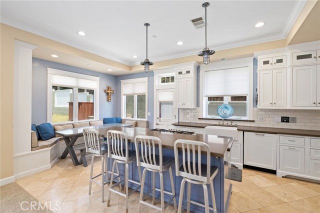 733 Juanita Avenue, Redondo Beach, California 90277, 5 Bedrooms Bedrooms, ,5 BathroomsBathrooms,Residential,Sold,Juanita,SB20142133