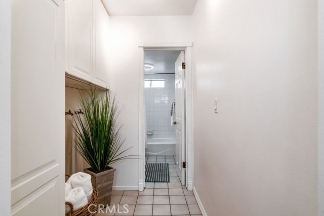 1630 Wollacott Street, Redondo Beach, California 90278, 3 Bedrooms Bedrooms, ,2 BathroomsBathrooms,Residential,Sold,Wollacott,SB19223418