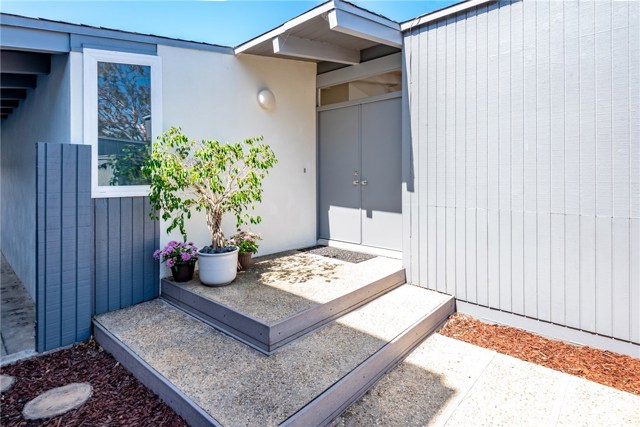 852 18th, Manhattan Beach, California 90266, 4 Bedrooms Bedrooms, ,1 BathroomBathrooms,Residential,Sold,18th,SB20139694