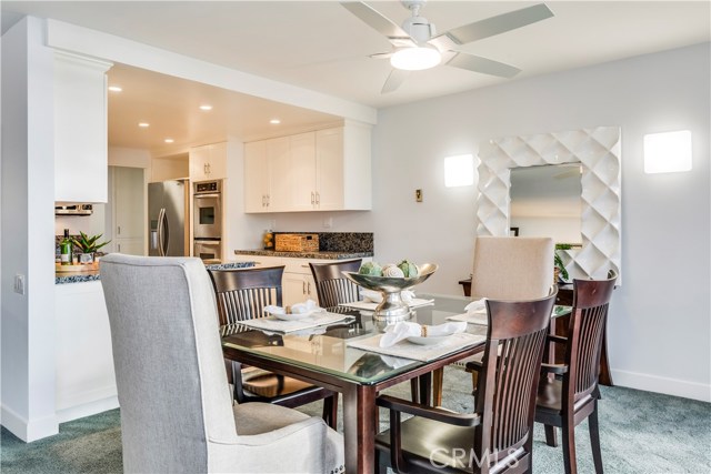 Ceiling fan ideal for indoor summer suppers with views to the ocean.