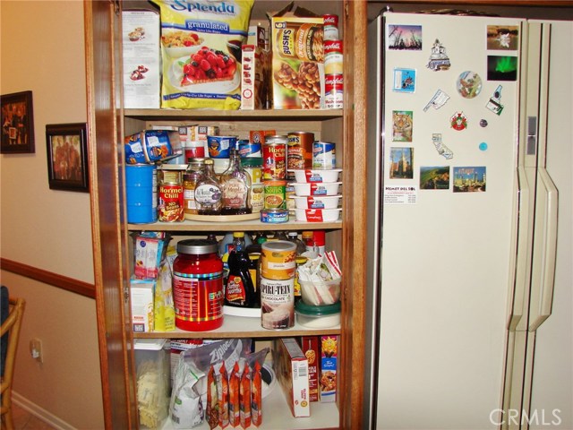 JUST LOOK AT ALL THE STORAGE SPACE THIS KITCHEN OFFERS!