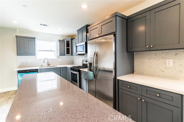  Income Home for Sale in Los Angeles, California
