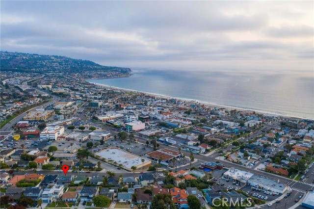 323 Avenue G, Redondo Beach, California 90277, 4 Bedrooms Bedrooms, ,1 BathroomBathrooms,Residential,Sold,Avenue G,PV21158630
