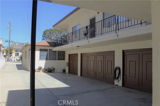 1714 Clark Ln, Redondo Beach, California 90278, ,Residential Income,Sold,Clark Ln,SB20048317