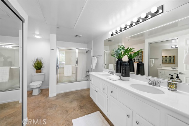 2 Bed Home for Sale in Playa Vista, California