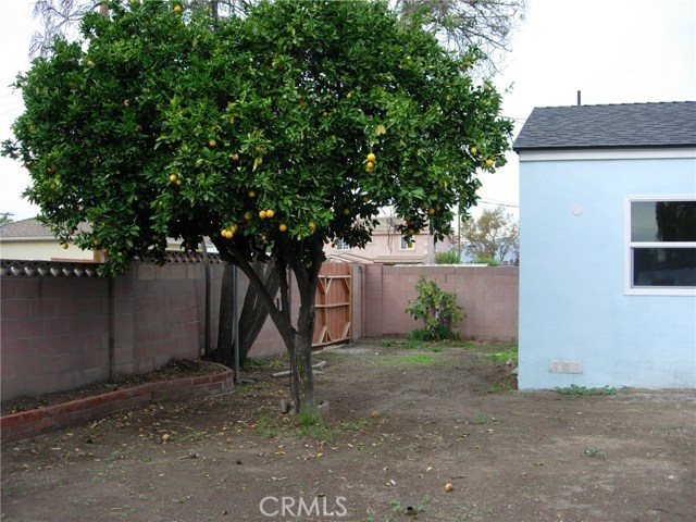 3 Bed Home for Sale in County - Los Angeles, California