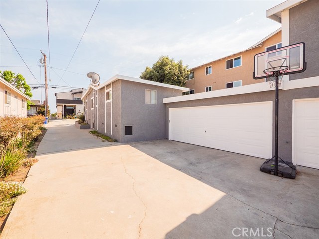 1927 Gates Avenue, Redondo Beach, California 90278, ,Residential Income,Sold,Gates,RS21134905