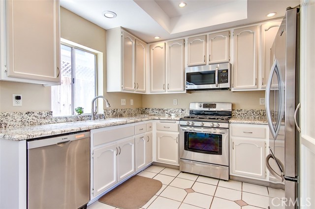 1903 Ernest Avenue, Redondo Beach, California 90278, 3 Bedrooms Bedrooms, ,2 BathroomsBathrooms,Residential,Sold,Ernest,SB18114669