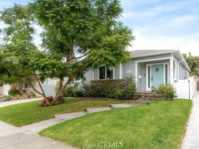 1300 Harkness Street, Manhattan Beach, California 90266, 3 Bedrooms Bedrooms, ,2 BathroomsBathrooms,Residential,Sold,Harkness,SW18033577