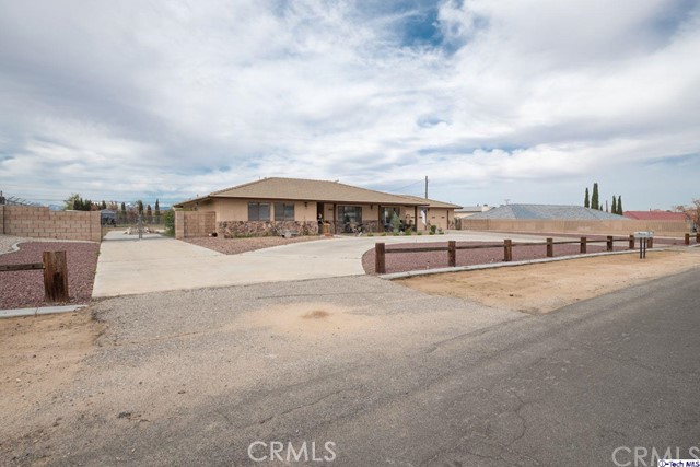 18301 Cocopah Road,Apple Valley,CA 92307, USA