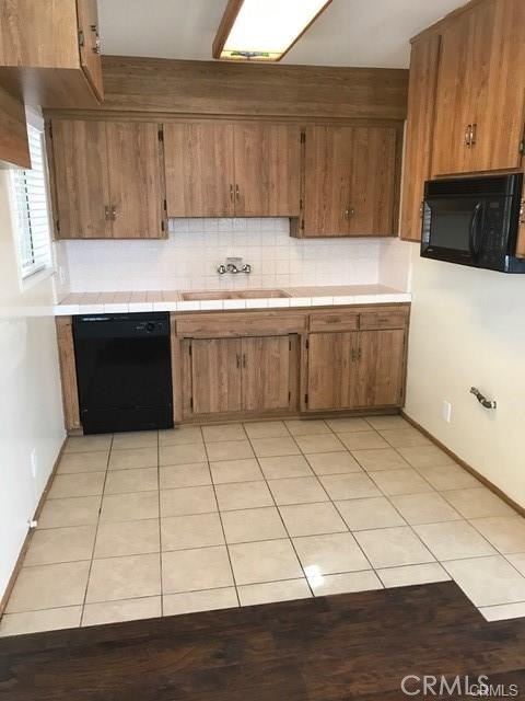 25203 Weston Road, Torrance, California 90505, 2 Bedrooms Bedrooms, ,2 BathroomsBathrooms,Residential Lease,Sold,Weston,SB18000619