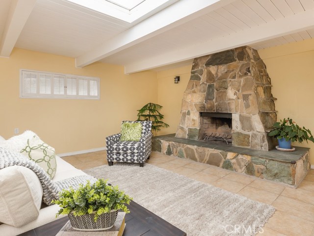 3 Bed Home for Sale in El Segundo, California