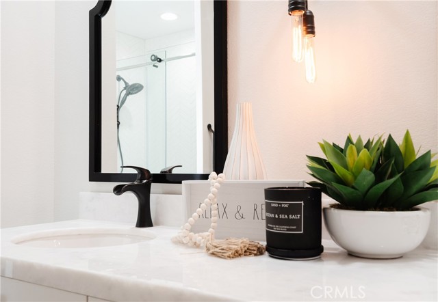 754 35th Street, Manhattan Beach, California 90266, 5 Bedrooms Bedrooms, ,3 BathroomsBathrooms,Residential,Sold,35th,SB21137408