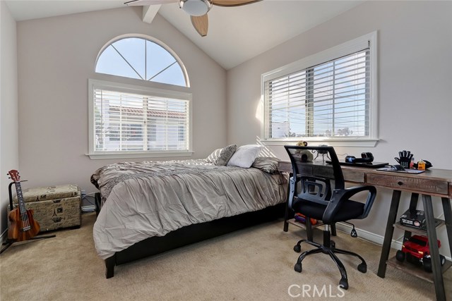 1406 Rindge Lane, Redondo Beach, California 90278, 4 Bedrooms Bedrooms, ,2 BathroomsBathrooms,Residential,Sold,Rindge,SB19002197