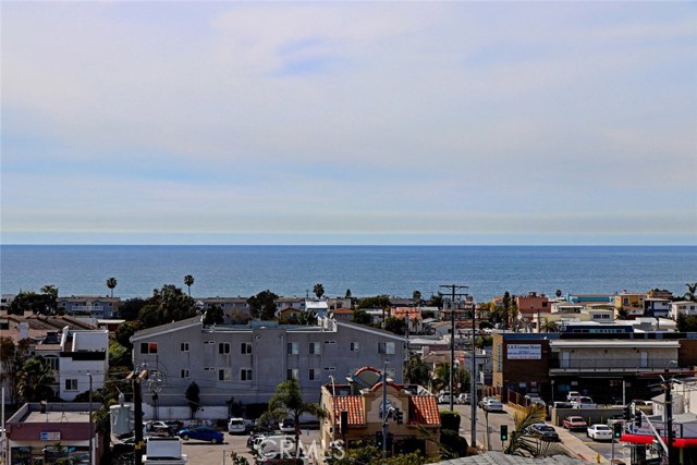 940 5th Street, Hermosa Beach, California 90254, 3 Bedrooms Bedrooms, ,2 BathroomsBathrooms,Residential,Sold,5th,SB18062477