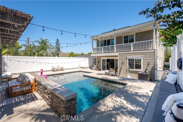 709 Larsson Street, Manhattan Beach, California 90266, 4 Bedrooms Bedrooms, ,4 BathroomsBathrooms,Residential,Sold,Larsson,SB20169626