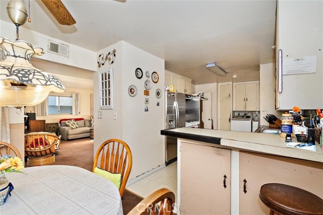 1202 Harper Avenue, Redondo Beach, California 90278, 3 Bedrooms Bedrooms, ,2 BathroomsBathrooms,Residential,Sold,Harper,SB21018499