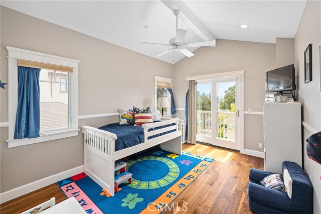 733 Juanita Avenue, Redondo Beach, California 90277, 5 Bedrooms Bedrooms, ,5 BathroomsBathrooms,Residential,Sold,Juanita,SB20142133