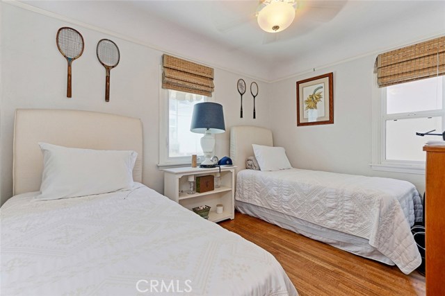 2722 Hermosa Avenue, Hermosa Beach, California 90254, 4 Bedrooms Bedrooms, ,2 BathroomsBathrooms,Residential,Sold,Hermosa,SB17280753