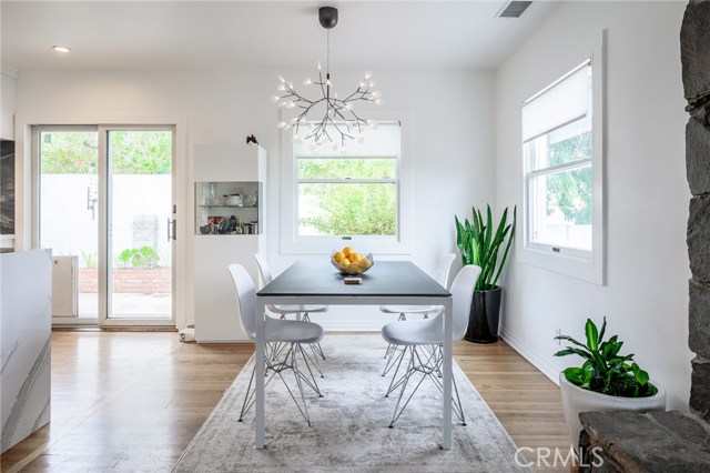 501 Green Lane, Redondo Beach, California 90278, 4 Bedrooms Bedrooms, ,2 BathroomsBathrooms,Residential,Sold,Green Lane,SB20035611