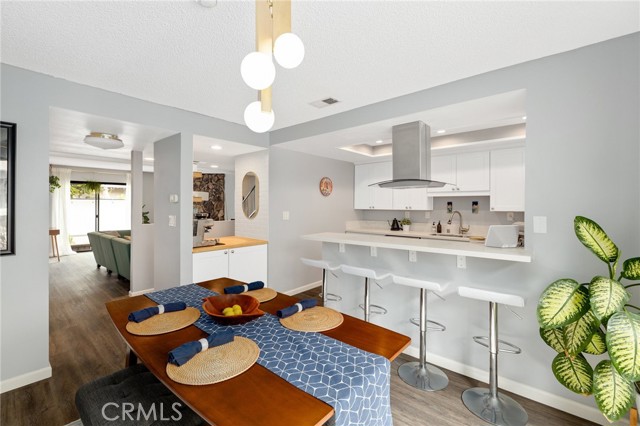 515 Meyer Lane, Redondo Beach, California 90278, 2 Bedrooms Bedrooms, ,1 BathroomBathrooms,Residential,Sold,Meyer,SB21117464