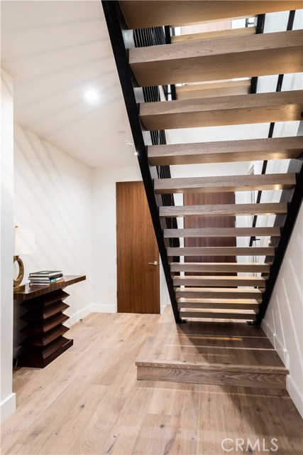 465 36th Place, Manhattan Beach, California 90266, 5 Bedrooms Bedrooms, ,6 BathroomsBathrooms,Residential,Sold,36th Place,SB19099340