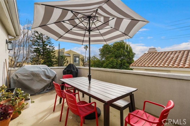 2519 Ruhland Avenue, Redondo Beach, California 90278, 3 Bedrooms Bedrooms, ,2 BathroomsBathrooms,Residential,Sold,Ruhland,SB21047332