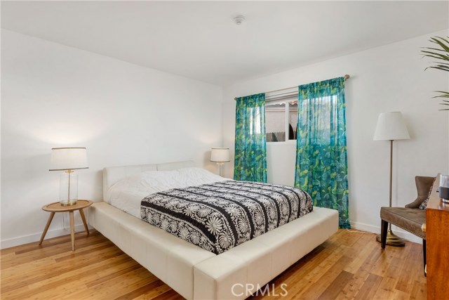 834 Lucia Avenue, Redondo Beach, California 90277, 2 Bedrooms Bedrooms, ,2 BathroomsBathrooms,Residential,Sold,Lucia,SB20066365