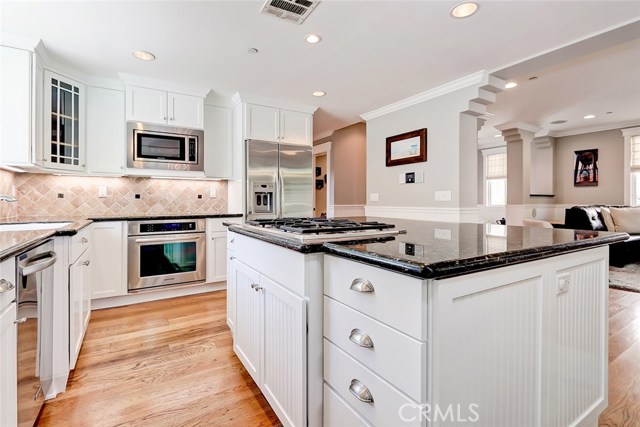 2209 Nelson Avenue, Redondo Beach, California 90278, 4 Bedrooms Bedrooms, ,2 BathroomsBathrooms,Residential,Sold,Nelson,SB20100855