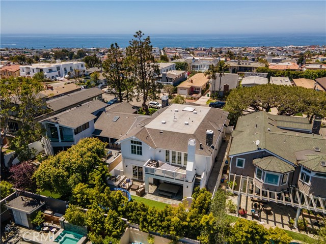 406 Anderson Street, Manhattan Beach, California 90266, 5 Bedrooms Bedrooms, ,4 BathroomsBathrooms,Residential,Sold,Anderson,SB21094646