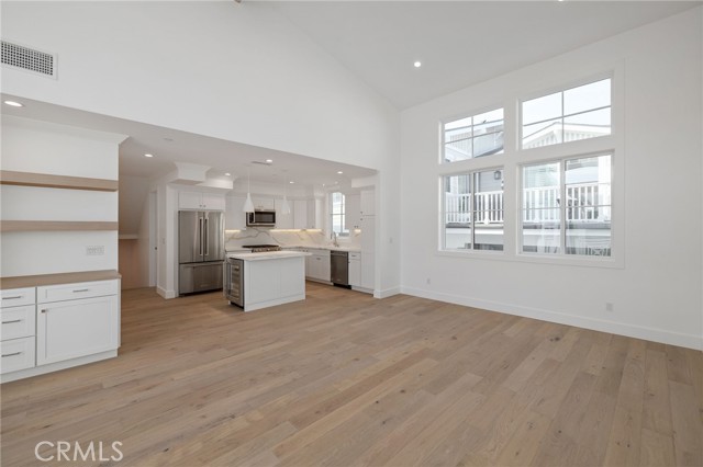 2112 Carnegie Lane, Redondo Beach, California 90278, 4 Bedrooms Bedrooms, ,4 BathroomsBathrooms,Residential,Sold,Carnegie,SB21029708