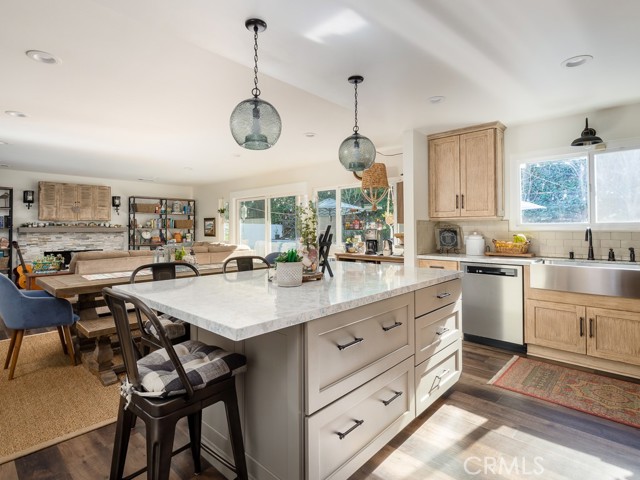 4930 Elmdale Drive, Rolling Hills Estates, California 90274, 3 Bedrooms Bedrooms, ,2 BathroomsBathrooms,Residential,Sold,Elmdale,SB21022123