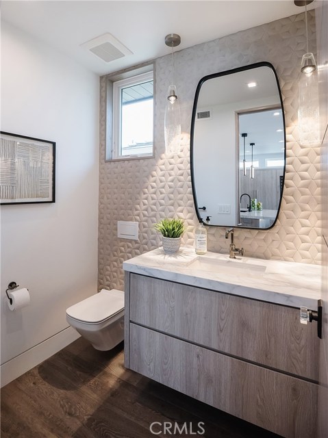 705 Crest Drive, Manhattan Beach, California 90266, 5 Bedrooms Bedrooms, ,2 BathroomsBathrooms,Residential,Sold,Crest,SB20098855