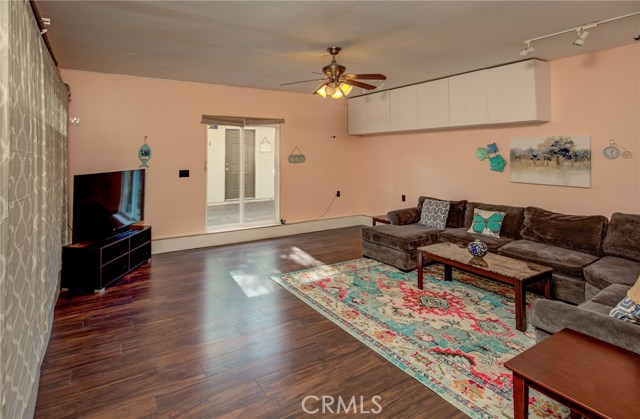 1503 Phelan Lane, Redondo Beach, California 90278, 3 Bedrooms Bedrooms, ,3 BathroomsBathrooms,Residential,Sold,Phelan,PV20167247