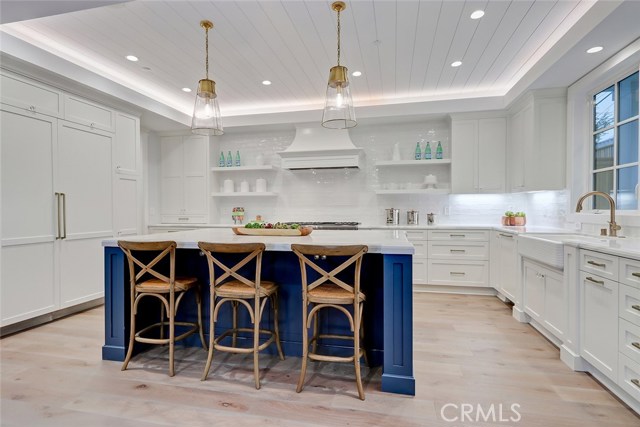 1716 Oak Avenue, Manhattan Beach, California 90266, 5 Bedrooms Bedrooms, ,5 BathroomsBathrooms,Residential,Sold,Oak,SB19008718