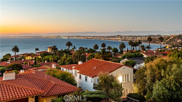 512 Via Almar, Palos Verdes Estates, California 90274, 4 Bedrooms Bedrooms, ,3 BathroomsBathrooms,Residential,Sold,Via Almar,PV20155906