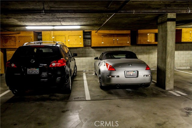 555 Esplanade, Redondo Beach, California 90277, 2 Bedrooms Bedrooms, ,2 BathroomsBathrooms,Residential,Sold,Esplanade,SB17042204