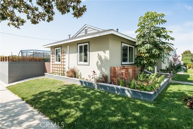 2716 182nd Street, Redondo Beach, California 90278, 3 Bedrooms Bedrooms, ,1 BathroomBathrooms,Residential,Sold,182nd,SB17089362