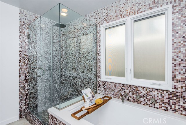 315 24th Street, Manhattan Beach, California 90266, 3 Bedrooms Bedrooms, ,3 BathroomsBathrooms,Residential,Sold,24th,SB19094149