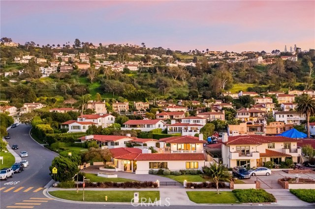 400 Paseo Del Mar, Palos Verdes Estates, California 90274, 5 Bedrooms Bedrooms, ,4 BathroomsBathrooms,Residential,Sold,Paseo Del Mar,SB20183435