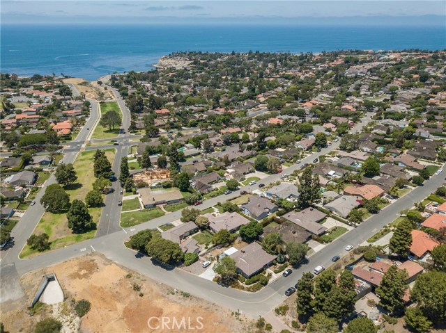 2639 Via Carrillo, Palos Verdes Estates, California 90274, 3 Bedrooms Bedrooms, ,1 BathroomBathrooms,Residential,Sold,Via Carrillo,PV18177875