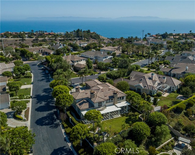 1 San Miguel, Rolling Hills Estates, California 90274, 5 Bedrooms Bedrooms, ,5 BathroomsBathrooms,Residential,Sold,San Miguel,PV18195768