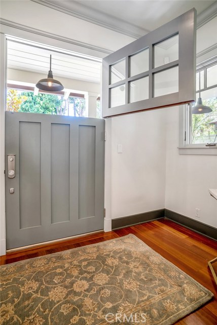 717 31st Street, Manhattan Beach, California 90266, 5 Bedrooms Bedrooms, ,4 BathroomsBathrooms,Residential,Sold,31st,SB20133656