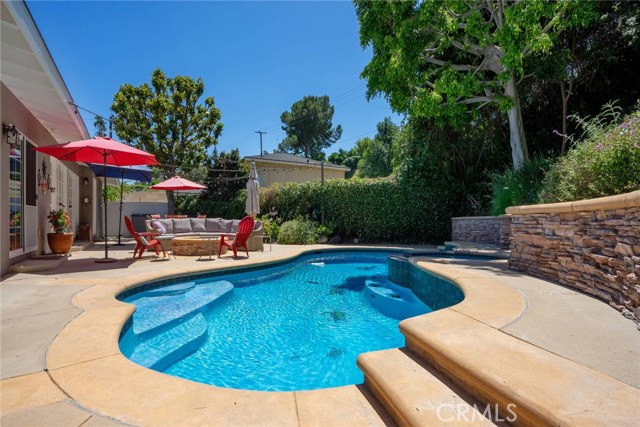 2133 Redondela Drive, Rancho Palos Verdes, California 90275, 4 Bedrooms Bedrooms, ,Residential,Sold,Redondela,PV20089972