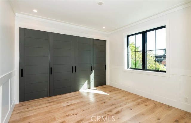 856 14th Street, Manhattan Beach, California 90266, 5 Bedrooms Bedrooms, ,5 BathroomsBathrooms,Residential,Sold,14th,SB18245508