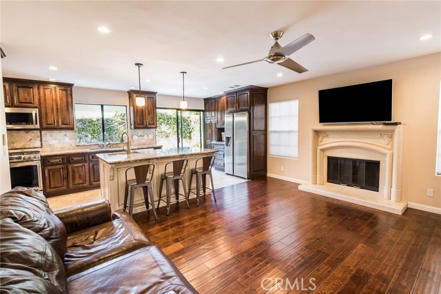 2507 Huntington Lane Lane, Redondo Beach, California 90278, 3 Bedrooms Bedrooms, ,2 BathroomsBathrooms,Residential,Sold,Huntington Lane,SB18089282