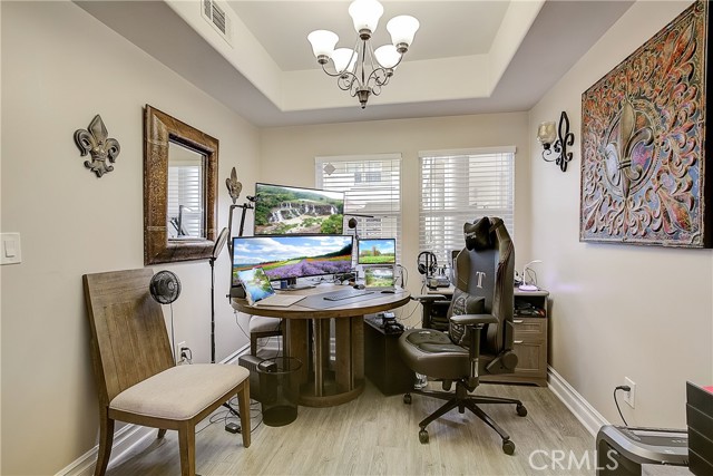 2 Bed Home for Sale in Sherman Oaks, California