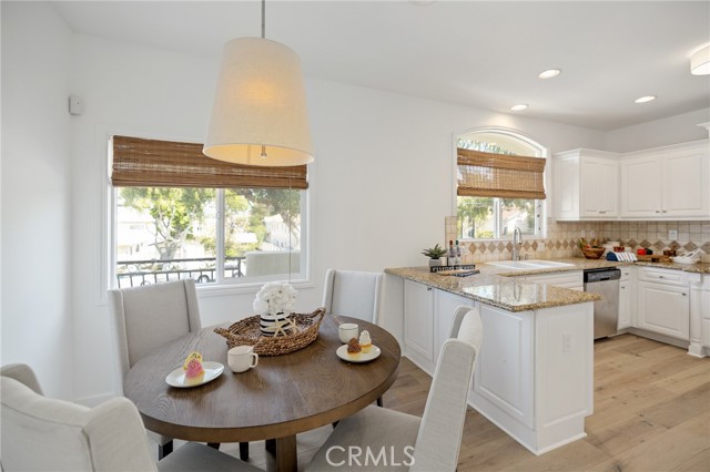 2518 Grant Avenue, Redondo Beach, California 90278, 3 Bedrooms Bedrooms, ,2 BathroomsBathrooms,Residential,Sold,Grant,SB21052990